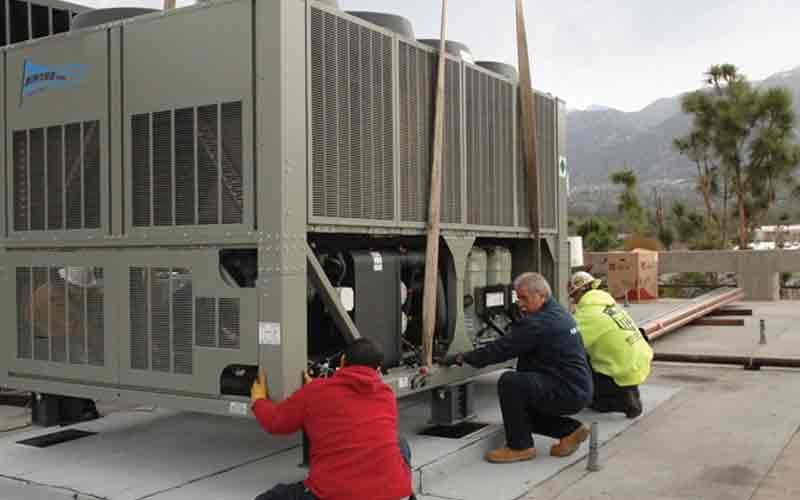 Maintenance Services for Chillers in Dubai